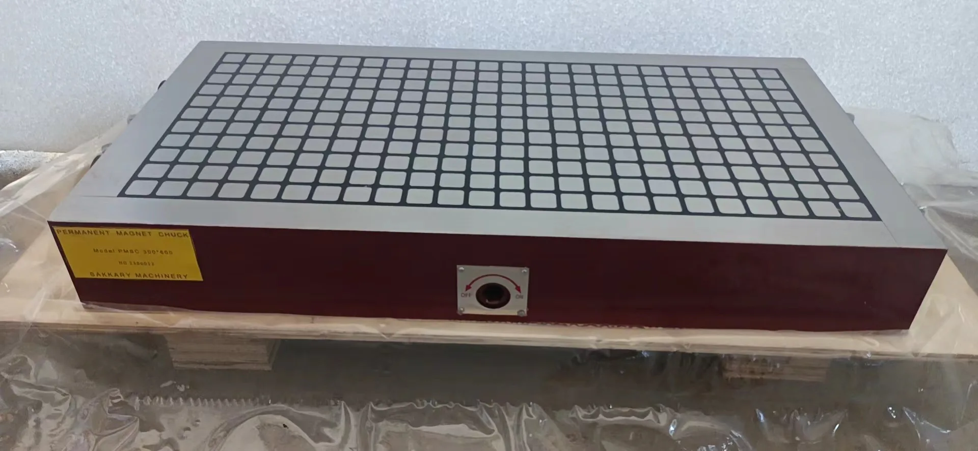 TEBAK 300 * 400mm Machining Center Manual Magnetic Table, Wrench Electromagnetic Permanent Magnet Chuck Workbench view 4