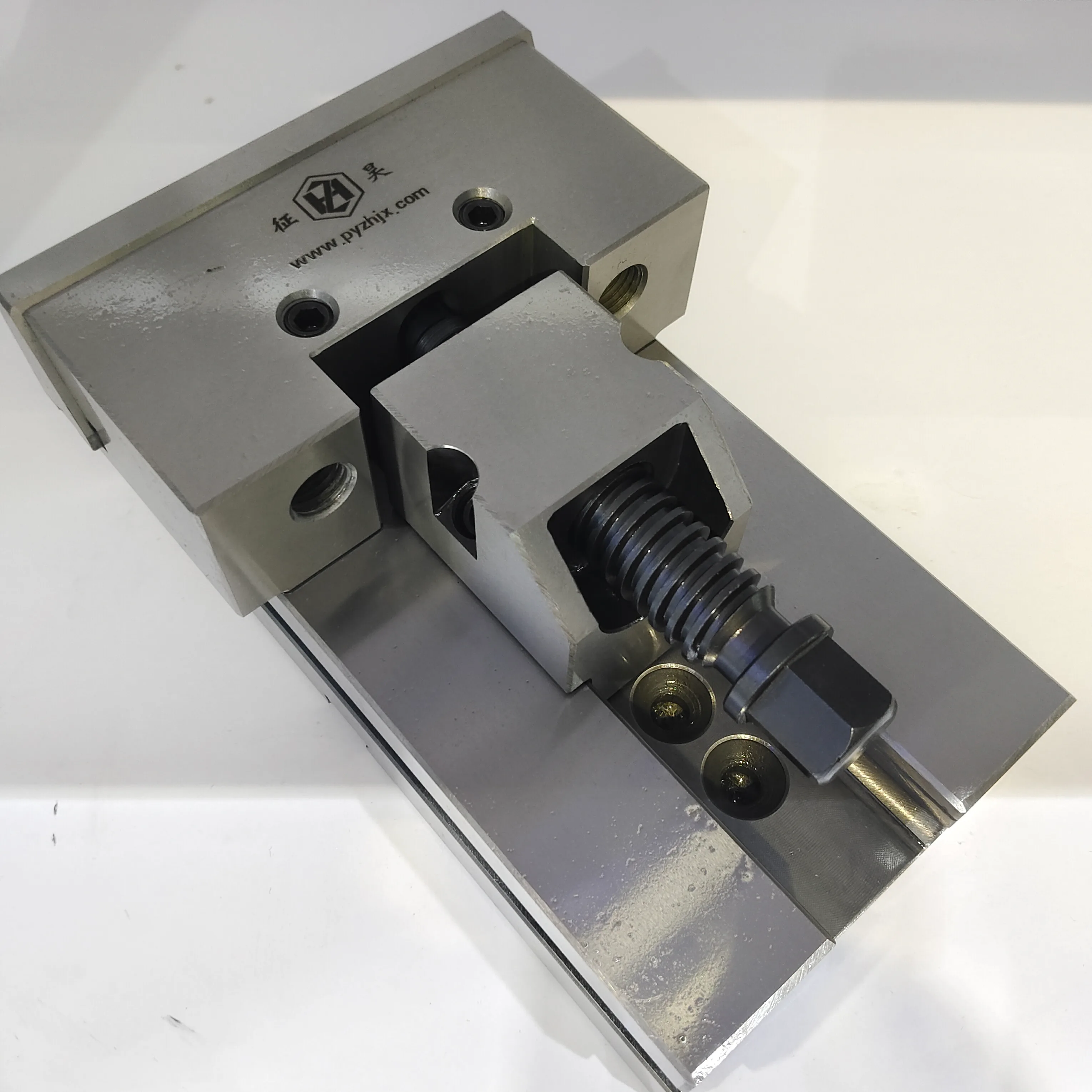 TEBAK Versatile Application-ZQ84 -SINGLE-DOUBLE-ACTION-VISES Intelligent Control view 5