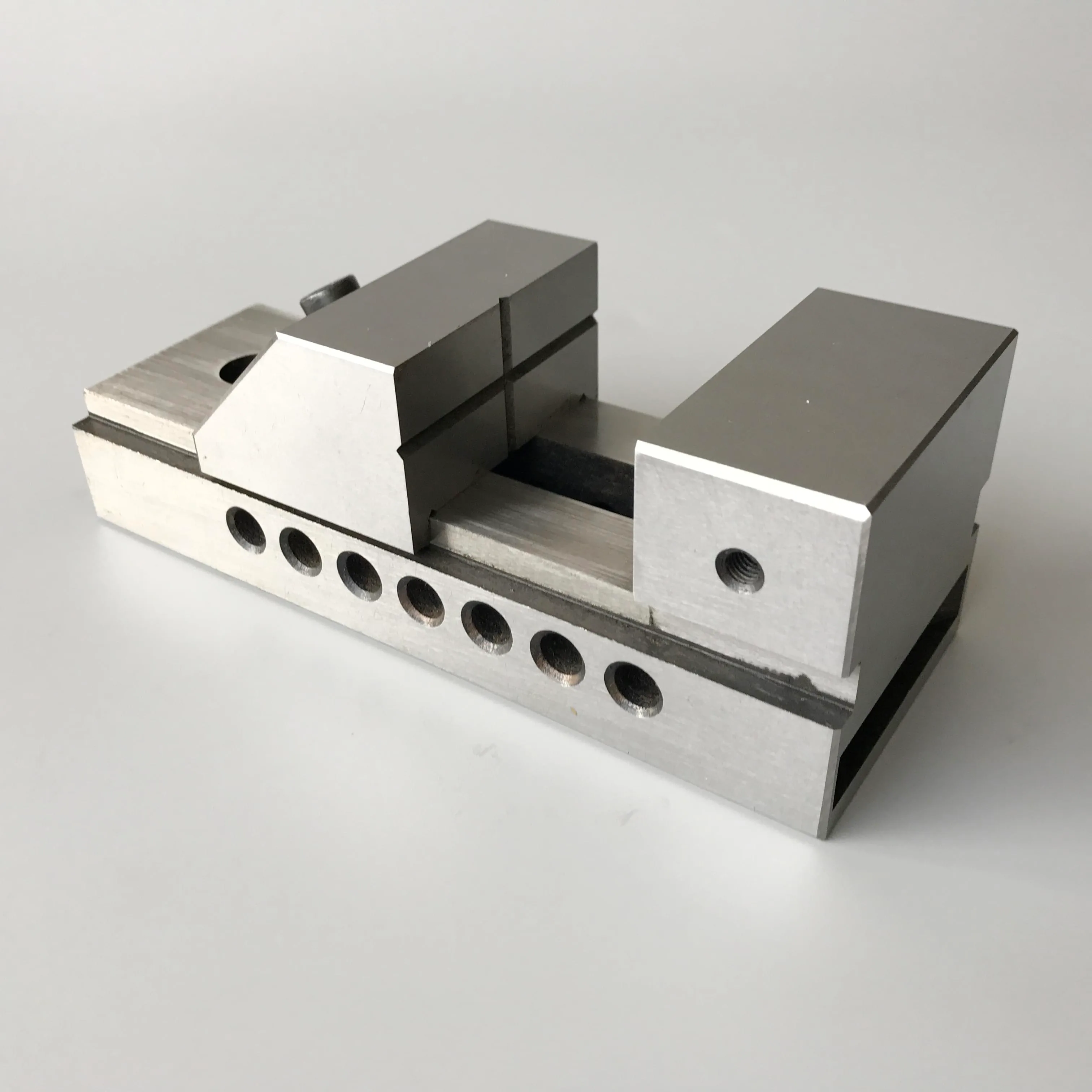 TEBAK QKG150 Precision Tool Vises of Accurate Positioning with EDM and Wire-cutting Machine view 4