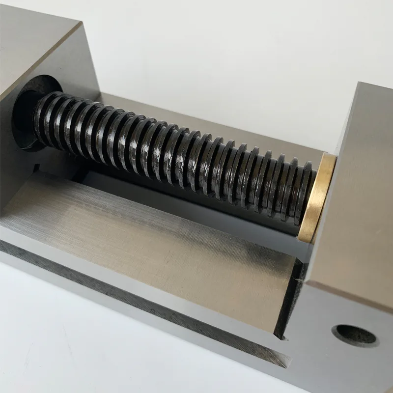 TEBAK QGG73 CNC Machine Tool High Repeatability Exceptional Accuracy QGG100 Precision Tool Vises Parallelism 0.005mm view 4
